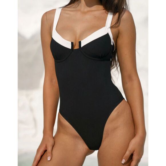 Berlook Women's Size M Black Contrast Trim Knotted One-Piece Swimsuit NWT - Picture 1 of 11